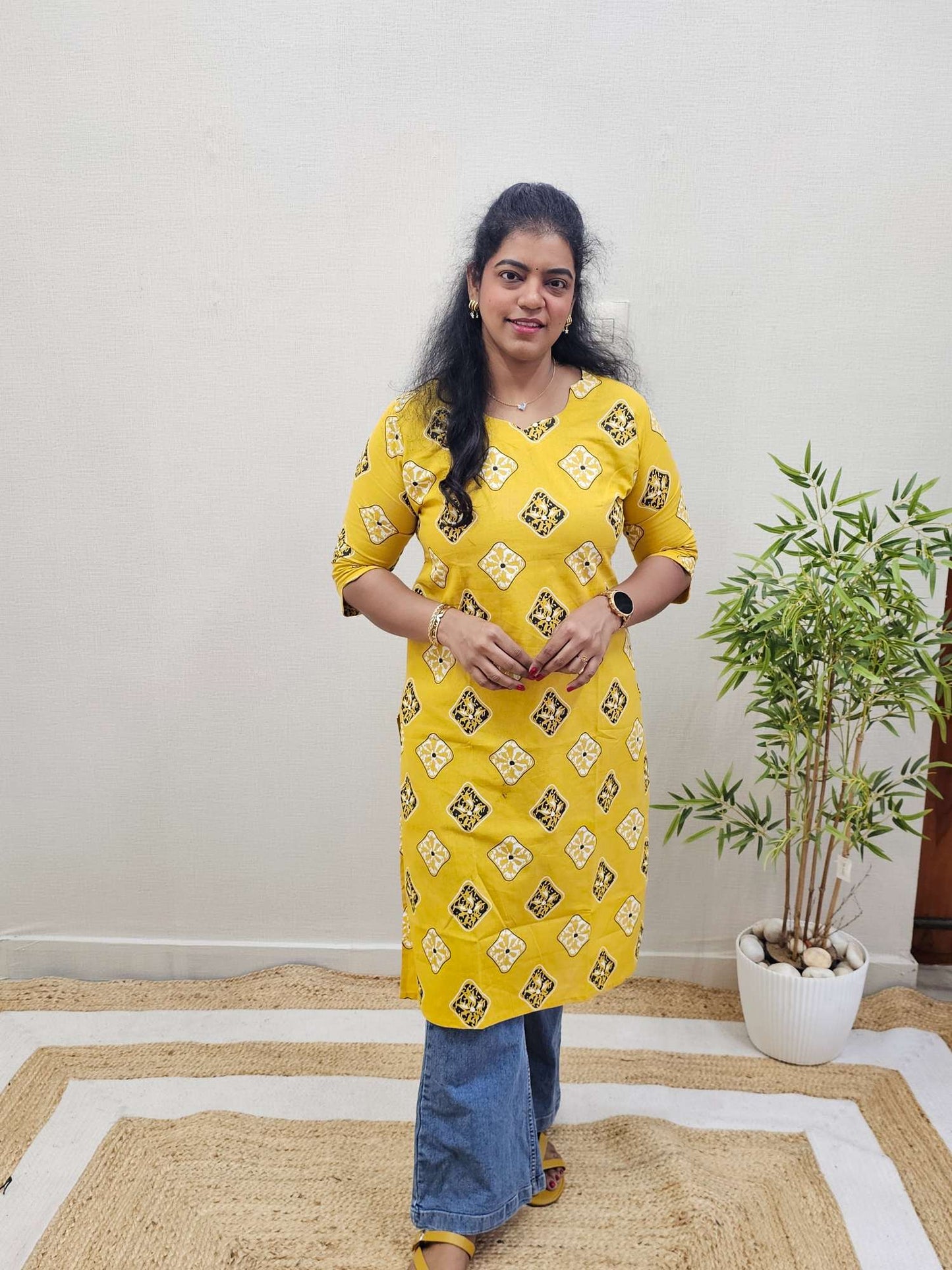 Pure Cotton Straight Kurti Yellow Colour. Ku200-Sk11