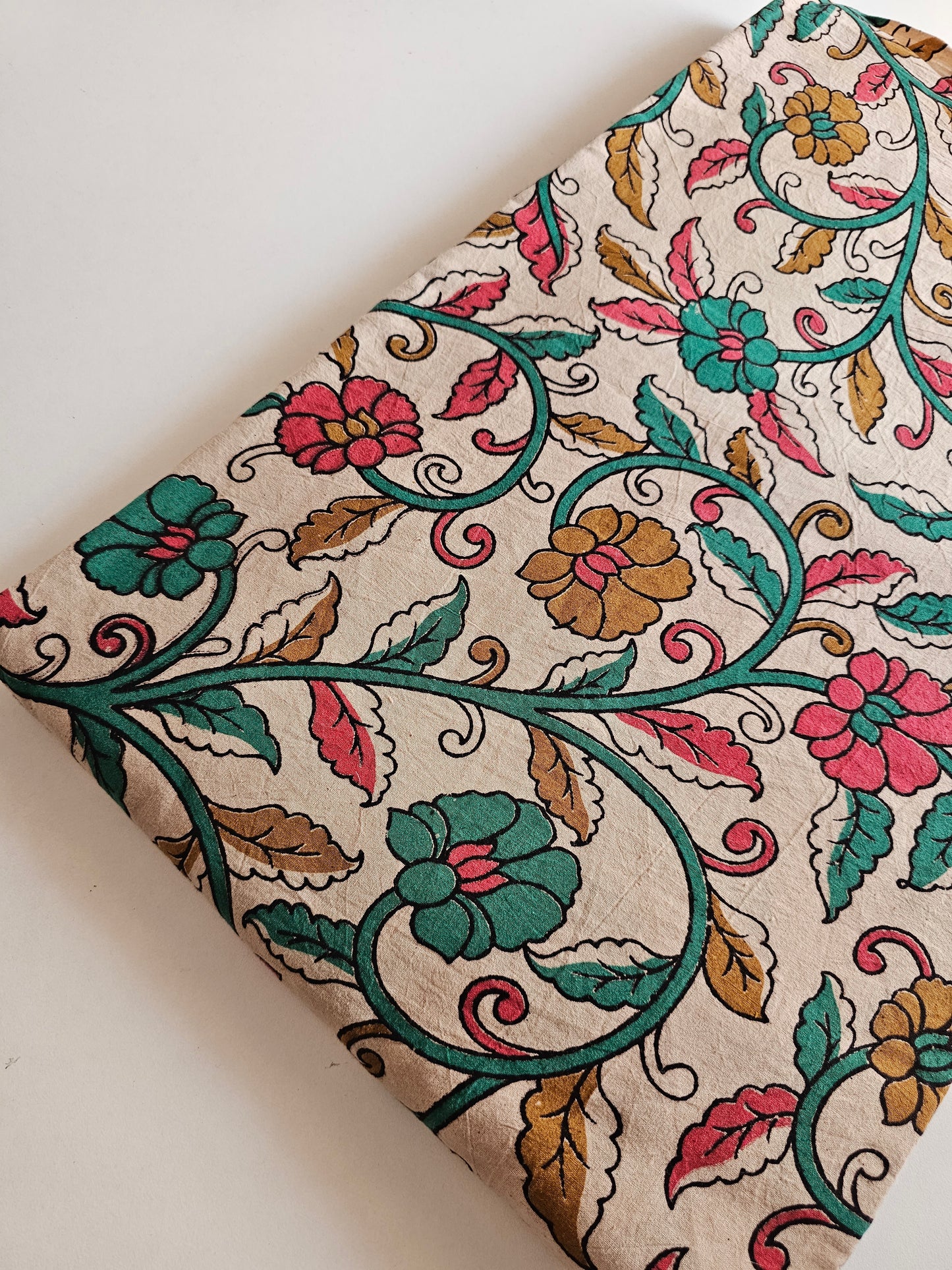 Kalam Kari Fabric Green with red, Musted shed.