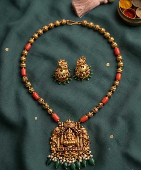 Long Lakshmi Mala With Jumkha