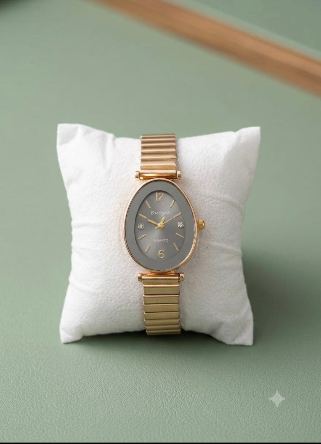 Watch - JW176